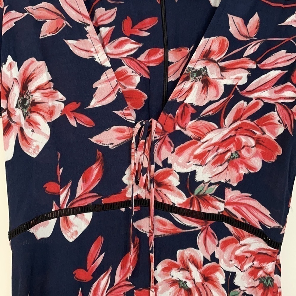Floral Dress​​​​​​​​​​​​ - Picture 2 of 7